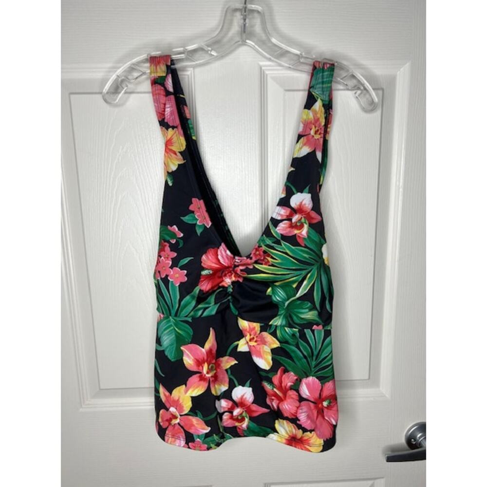 Outdoor Oasis Women's Floral Print Tankini Swimsuit Top NEW ~ Size 3X